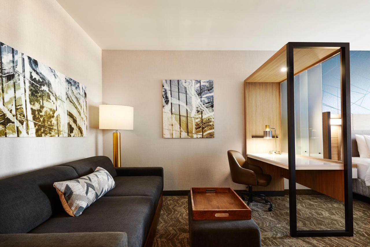 Springhill Suites By Marriott Springfield North Exteriör bild